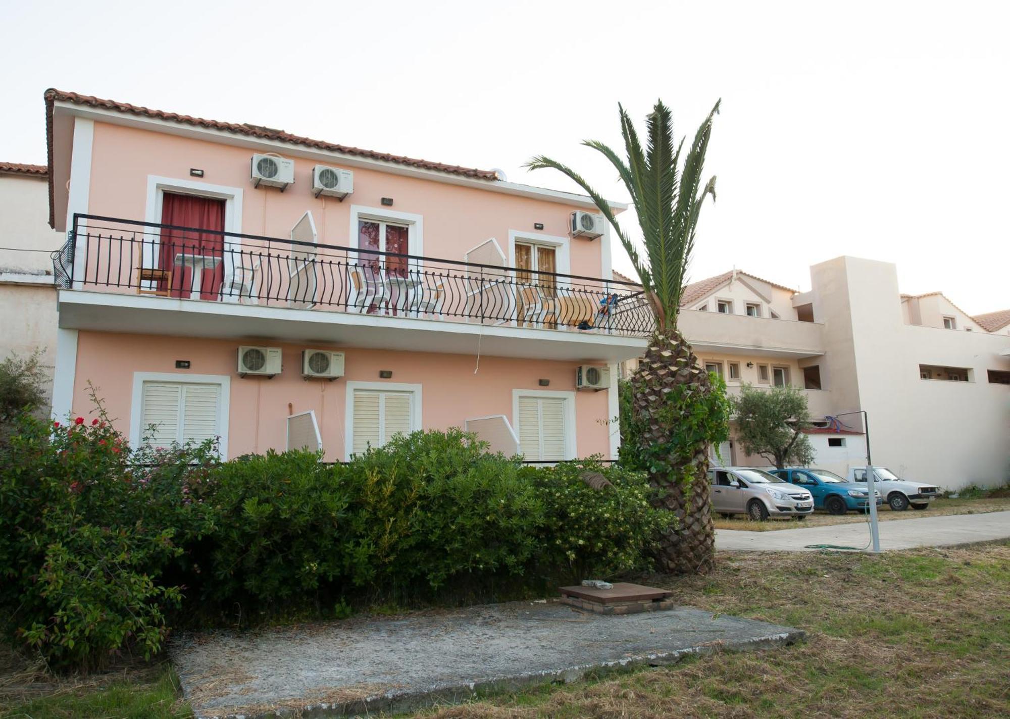 Valianos Studios Alikanás Exterior foto